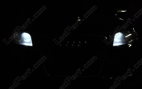 LED Pozičné svetlá Biely Xenón Audi A4 B7