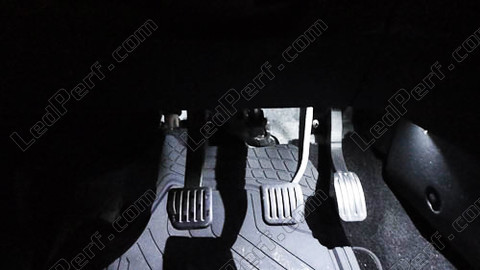 LED Podlaha Ford Mondeo MK4