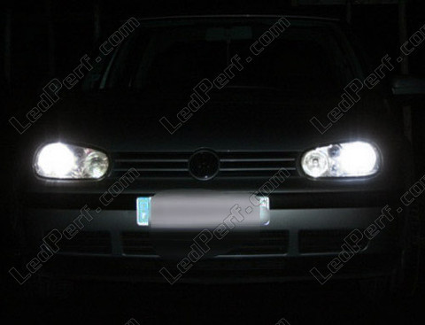 LED Stretávacie svetlá Volkswagen Golf 4