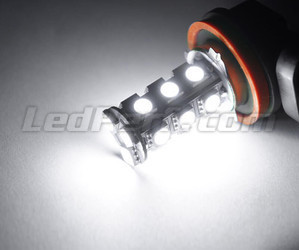 Žiarovka H10 s LED Biely Xenón