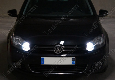 Žiarovka Diamond white na plyn xenon 4000K H15 Michiba Led