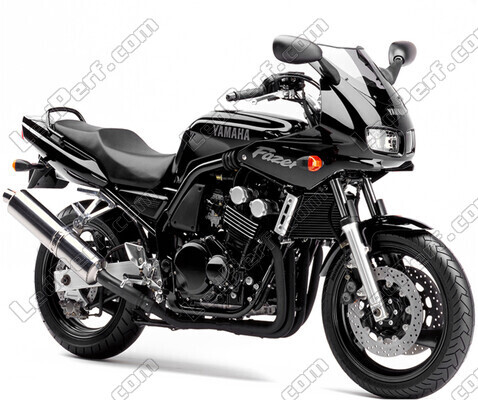 Motocykel Yamaha FZS 600 Fazer (MK1) (1998 - 2001)