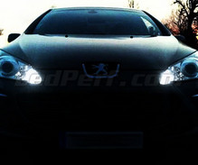 Balíček LED pozičných svetiel (biely xenón) pre Peugeot 407