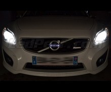 Balíček žiaroviek svetlometov Xenon Effects pre Volvo C30