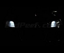 Balíček pozičných svetiel (biely xenón) pre Audi A4 B7