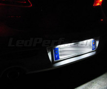 Balík osvetlenia registračnej značky na LED (biely xenón) pre Mazda 3 phase 2