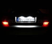 Balík osvetlenia registračnej značky na LED (biely xenón) pre Skoda Superb 3U