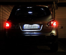 Balíček osvetlenia registračnej značky na LED (biely xenón) pre Nissan Qashqai