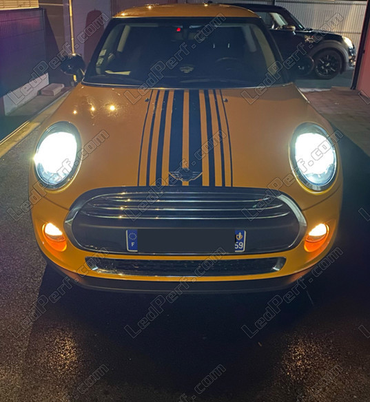 Led MINI Mini Cooper IV (F55 / F56) 2016 Une 102ch Tuning